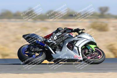 media/Jan-14-2024-SoCal Trackdays (Sun) [[2e55ec21a6]]/Turn 16 Set 1 (1115am)/